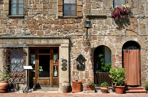 Locanda Della Taverna Etrusca Sovana Exterior foto